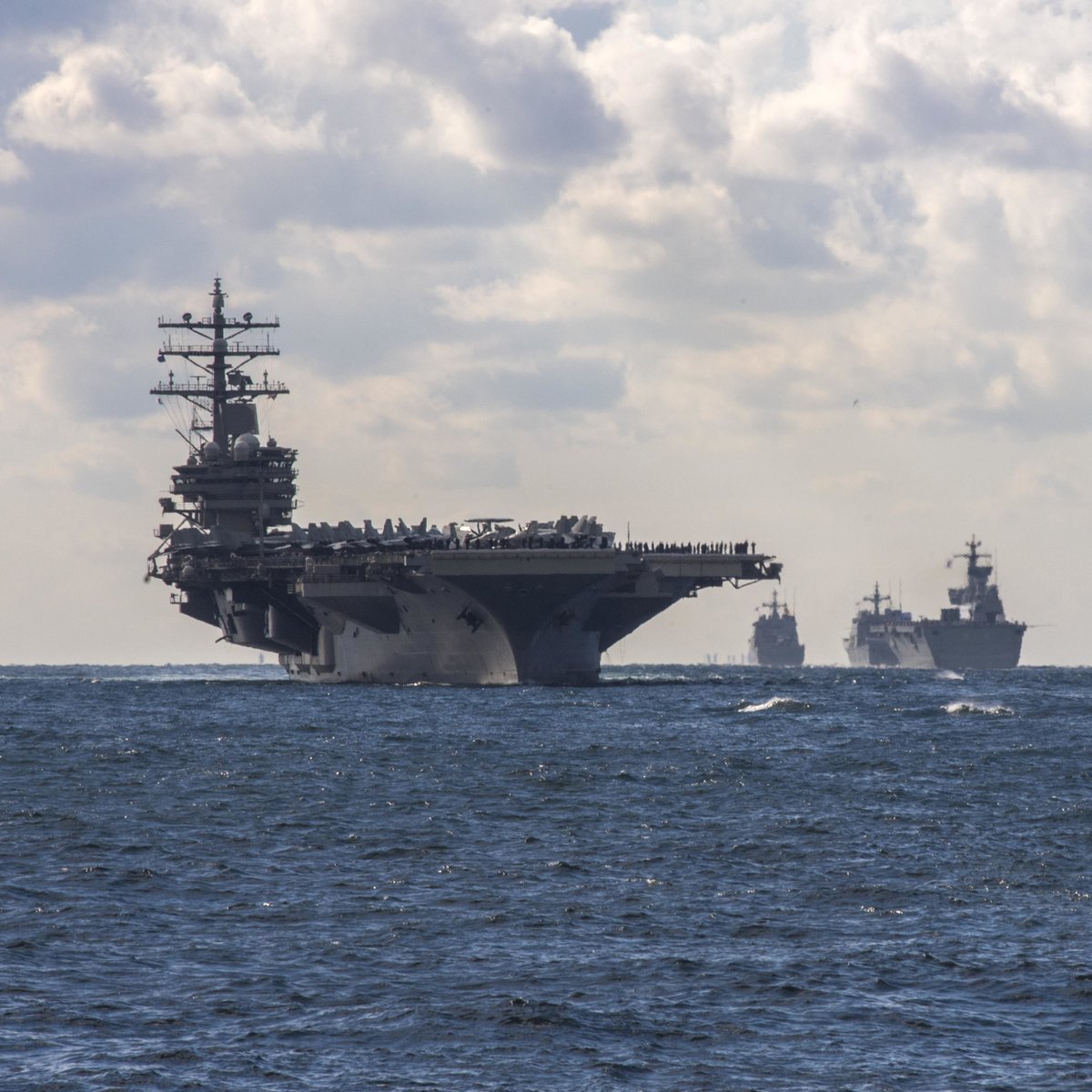 #USSRonaldReagan, #USSChancellorsville, #USSBenfold sail in formation with ships from multiple nations as part of the ongoing International Fleet Review hosted by the Republic of Korea Navy.