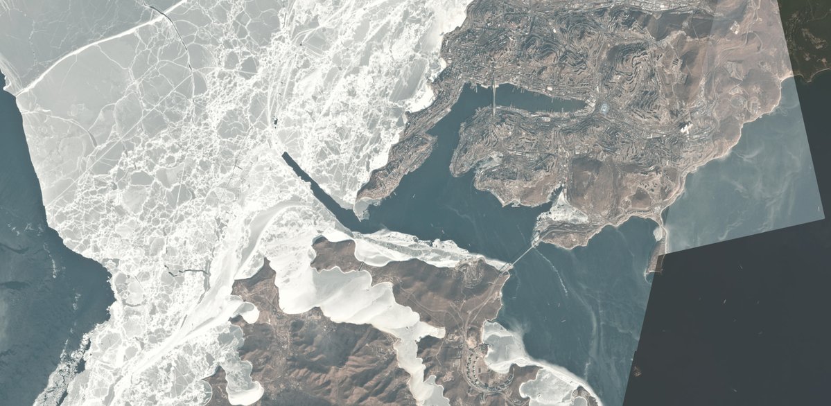 A @planetlabs image captured this morning over Vladivostok in far eastern Russia. The Amur Bay is fairly frozen, but the port facing Ussuri Bay is still able to move petroleum products. This morning, a US-sanctioned North Korean tanker popped up. AIS was offline for a year.    