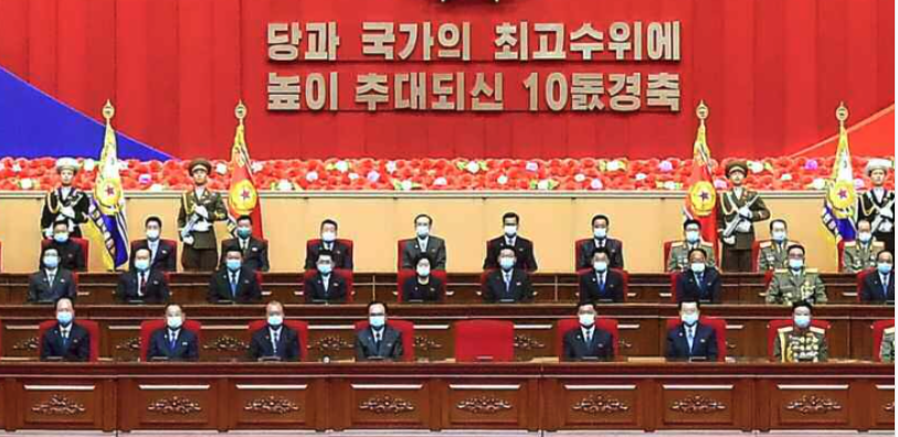 Top officials of N.Korea at yesterday's national meeting are all wearing face masks