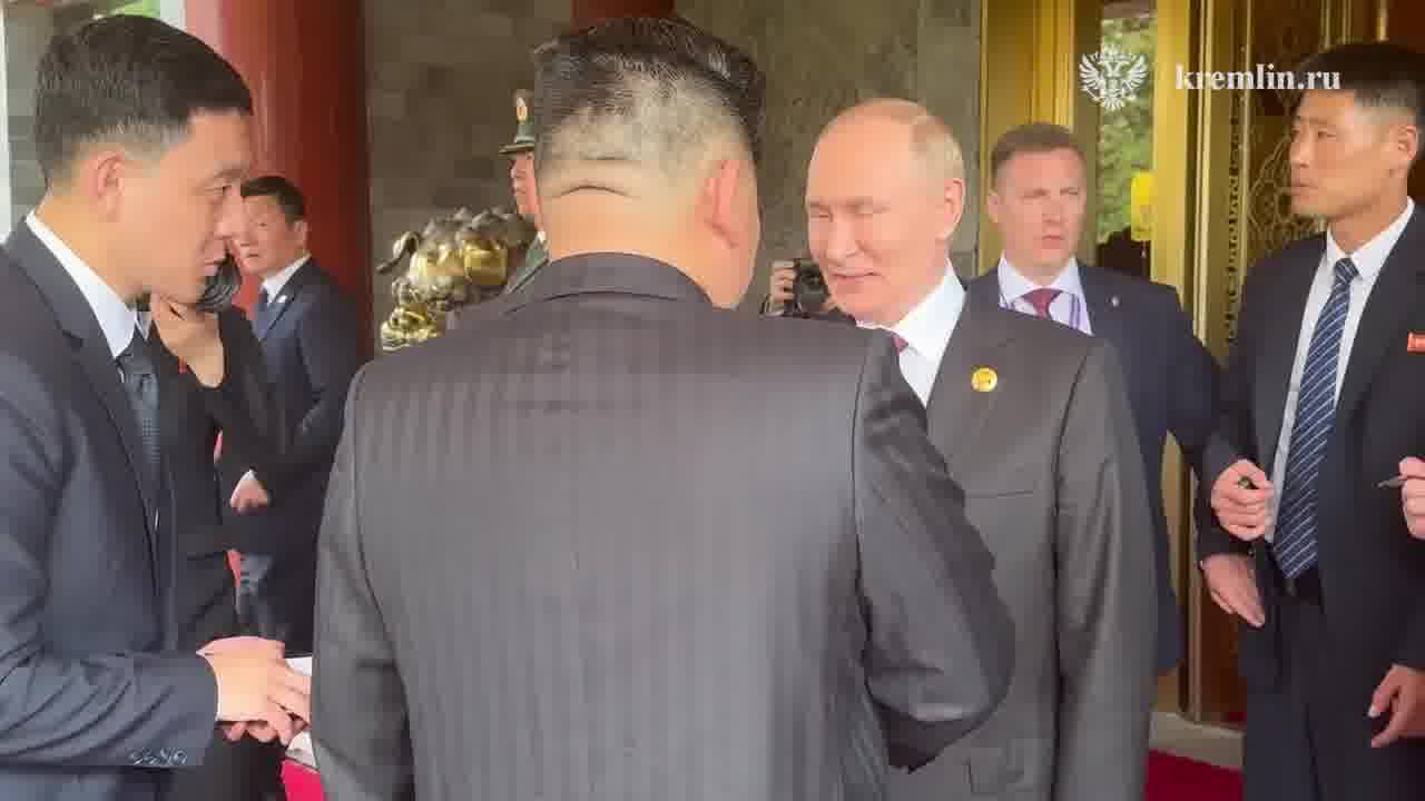 Putin invited Kim Jong-un to visit Russia at meeting