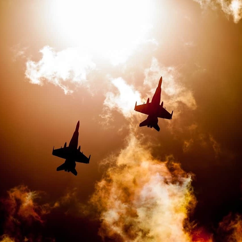 Tokyo announced on Wednesday that US B-52 bombers flew alongside Japanese F-35 and F-15 fighter jets over the Sea of Japan(East Sea) in a clear show of allied air power, days after Chinese and Russian aircraft conducted joint operations in the region. The Japanese Ministry of Defense stated, We are concerned about the joint flights of Chinese and Russian bombers in the East China Sea.