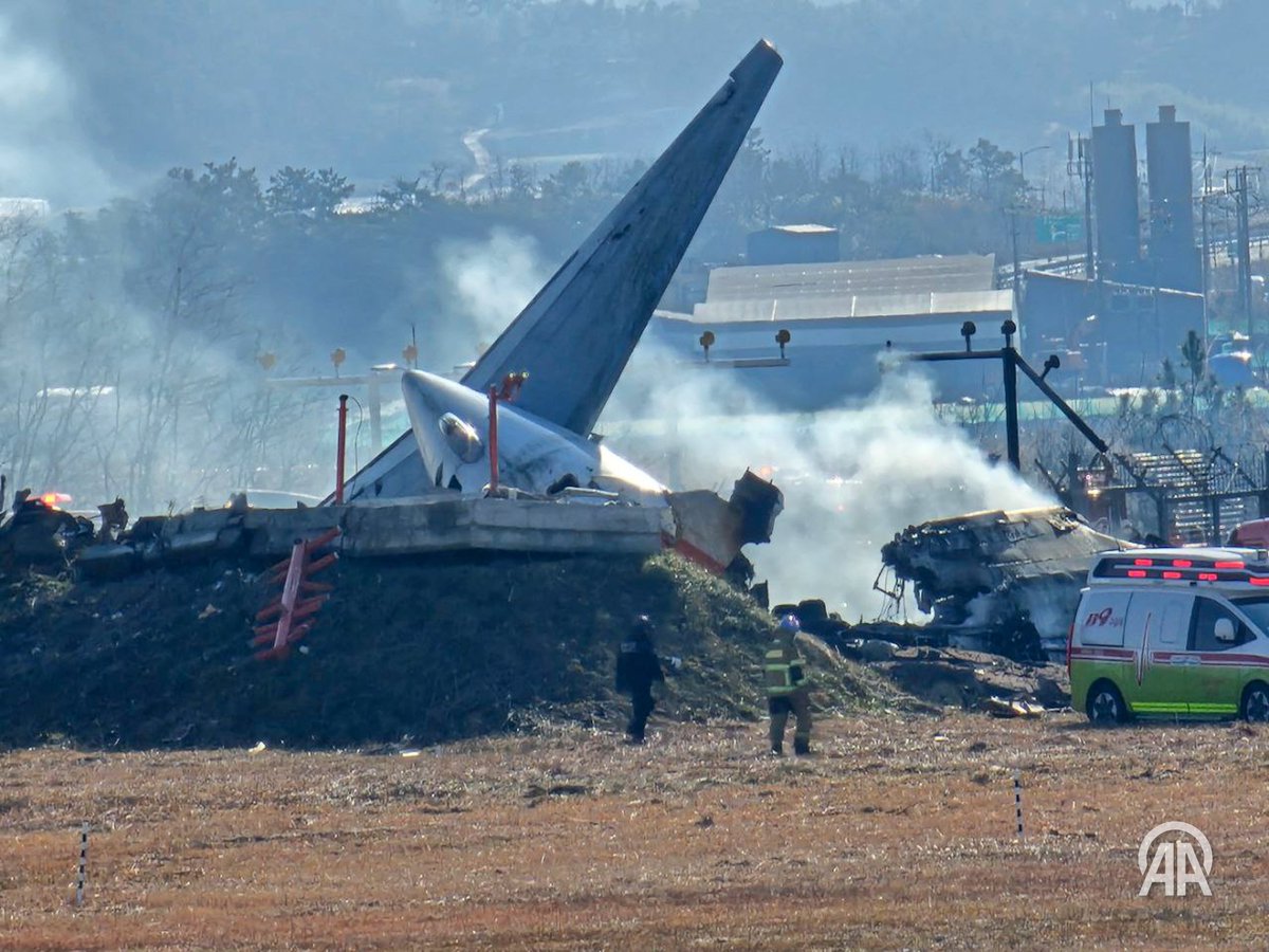 South Korean police raided state-run Korea Airports Corp. (KAC), the Transport Ministry and a regional aviation office as part of an investigation into the 2024 Jeju Air plane crash that killed 179 people